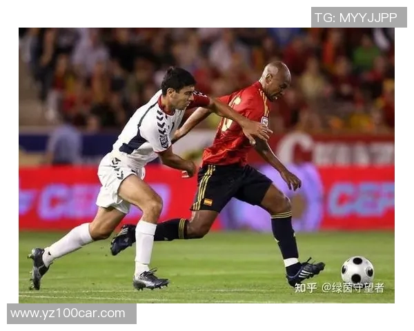 罗比尼奥的传奇足球生涯与场外风波的深度解析与反思 罗比尼奥的传奇足球生涯与场外风波的深度解析与反思