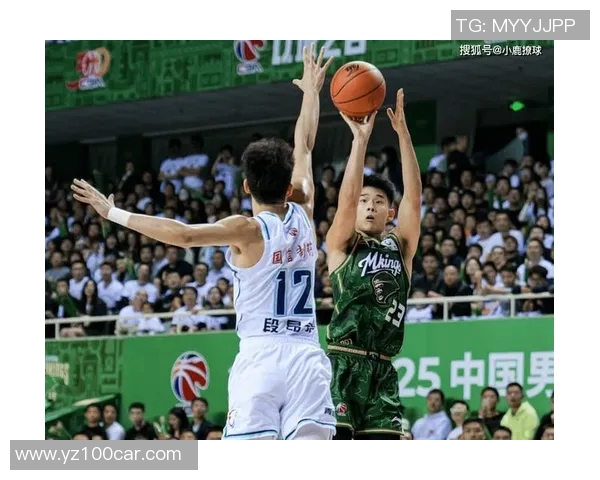 2015年新疆队与同曦队激战回顾:精彩瞬间与赛季亮点分析 2015年新疆队与同曦队激战回顾:精彩瞬间与赛季亮点分析