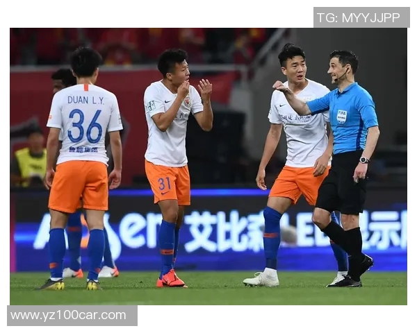 鲁能与广州恒大激战正酣比赛结果揭晓引发球迷热议 鲁能与广州恒大激战正酣比赛结果揭晓引发球迷热议