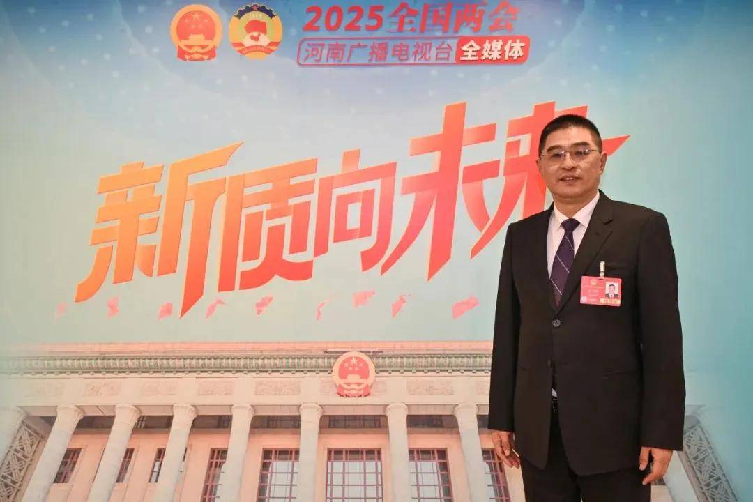 聚焦全国两会家居之声：郭兴田周云杰李连柱等带来新提案 锚定行业发展风向标
