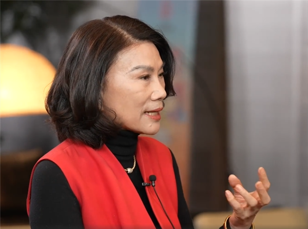 格力电器股东大会首次在芯片工厂召开：董事长董明珠有望连任新利体育官网